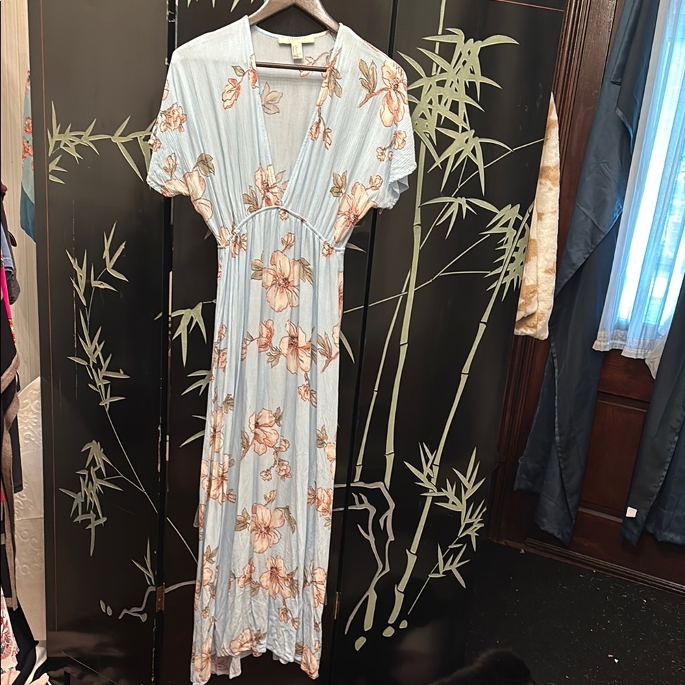 Forever 21 Blue and Orange Flutter Sleeve Maxi Dress